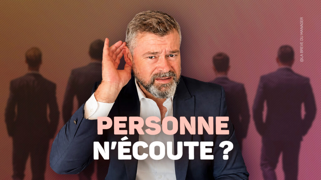 Clément Bergon, la main près de l’oreille, avec le message « Personne n’écoute ? ».